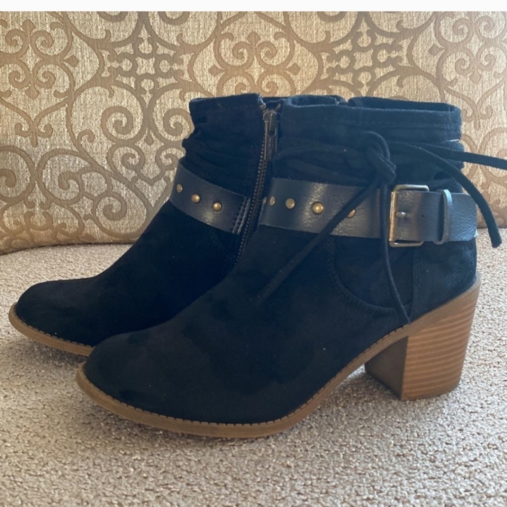 Roxy Dallas Chunky Block Black Ankle Boots Women’s Size 7.5